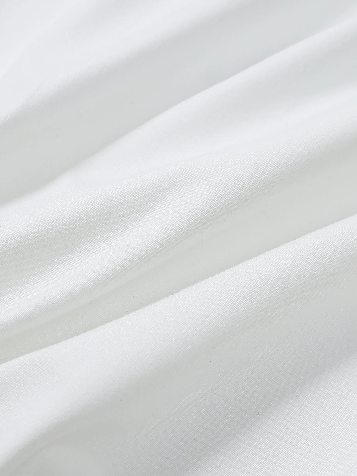 Camiseta blanca Oversize para hombre con diseño Minimalista "Balance".